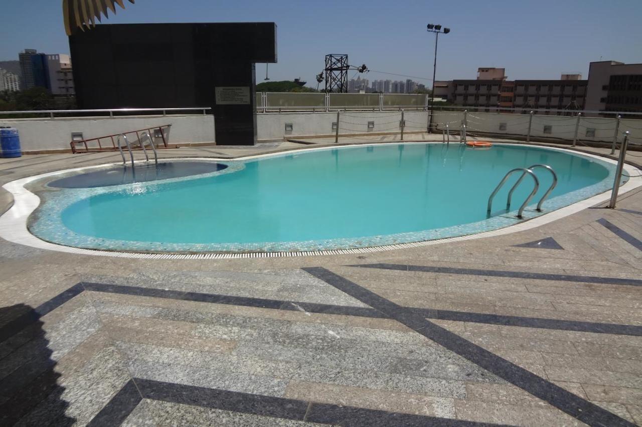 Hotel Satkar Residency Thane Eksteriør bilde