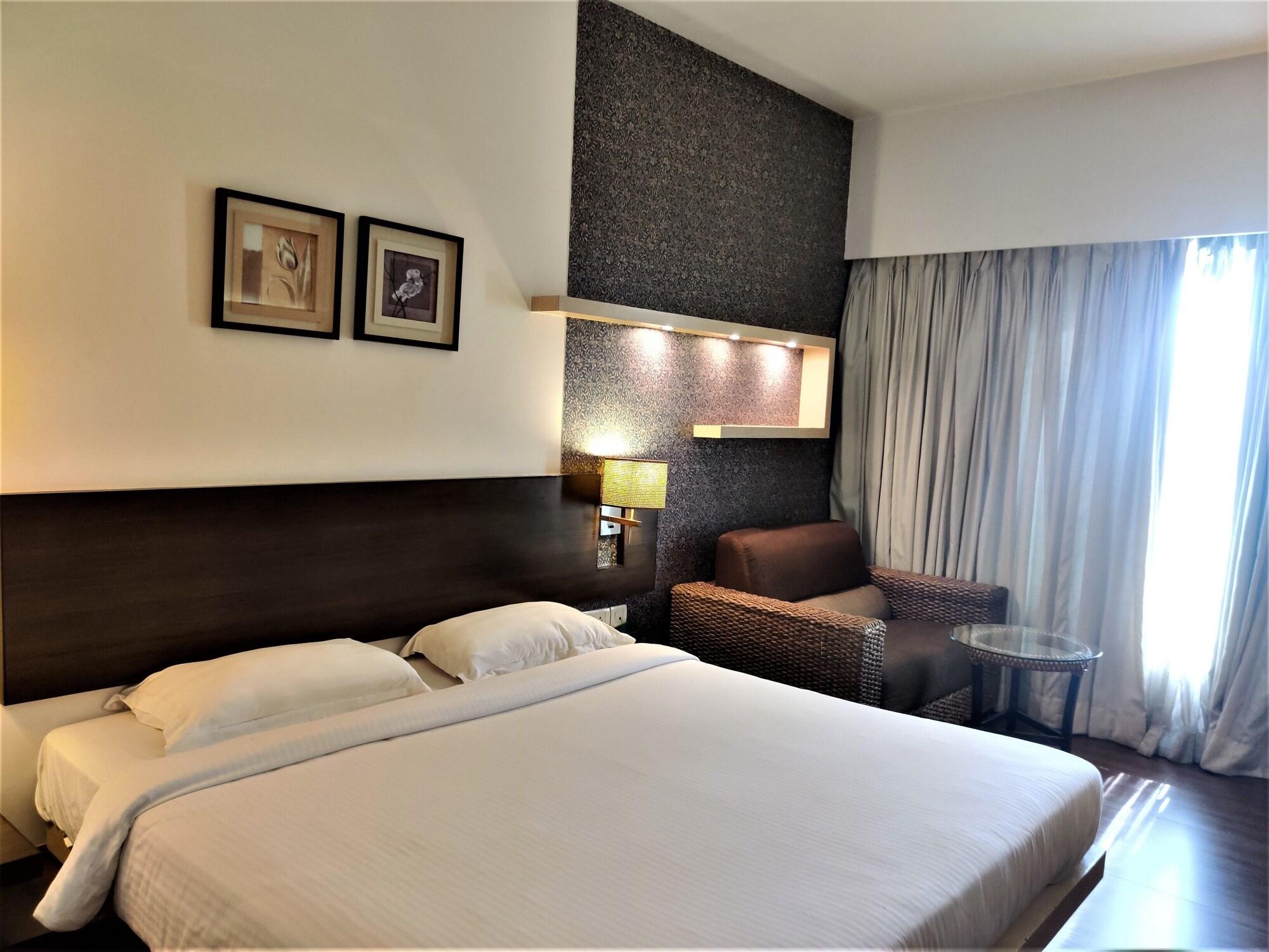 Hotel Satkar Residency Thane Eksteriør bilde